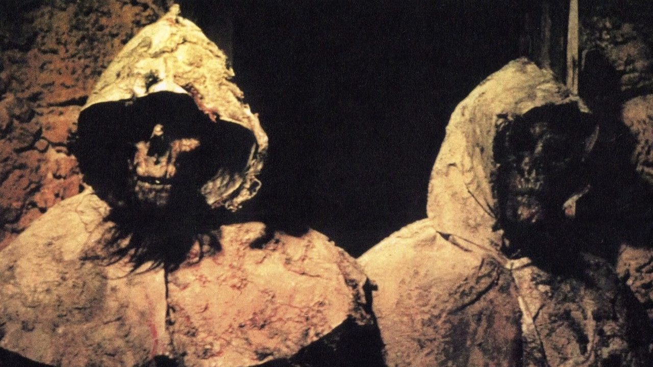 La noche del terror ciego Background