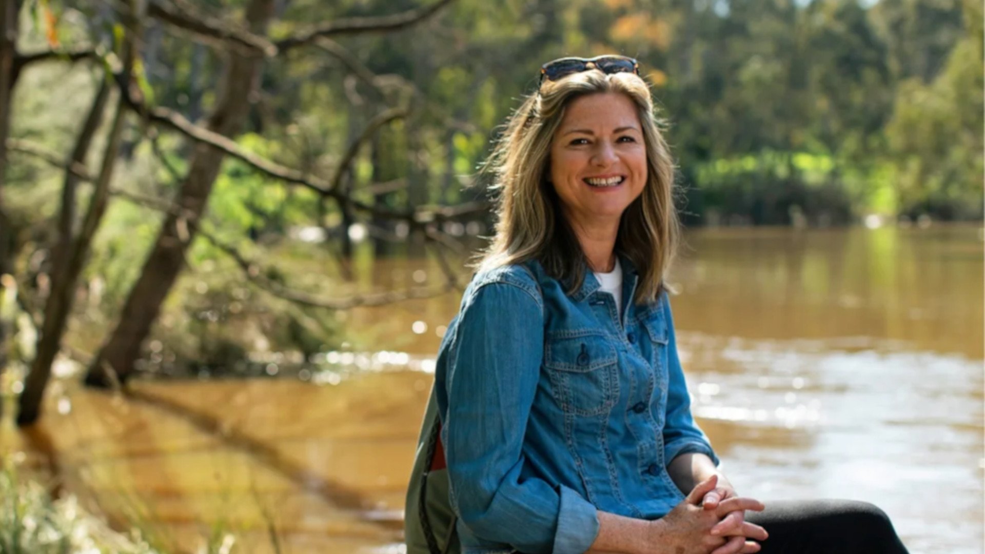 Great Australian Walks With Julia Zemiro Background