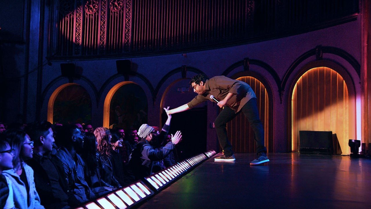 Hari Kondabolu: Warn Your Relatives Background