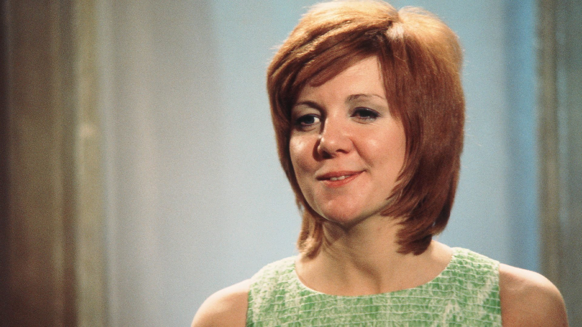 Cilla Background