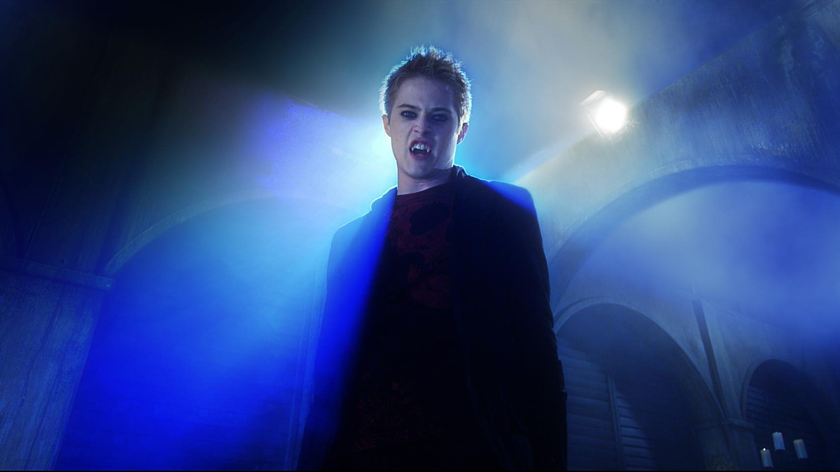 I Kissed a Vampire Background
