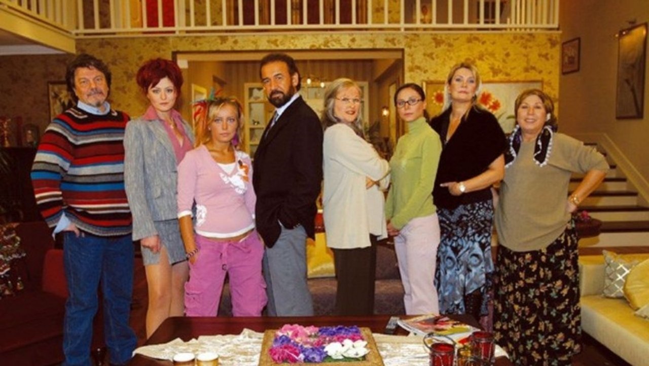 Kadın İsterse Background