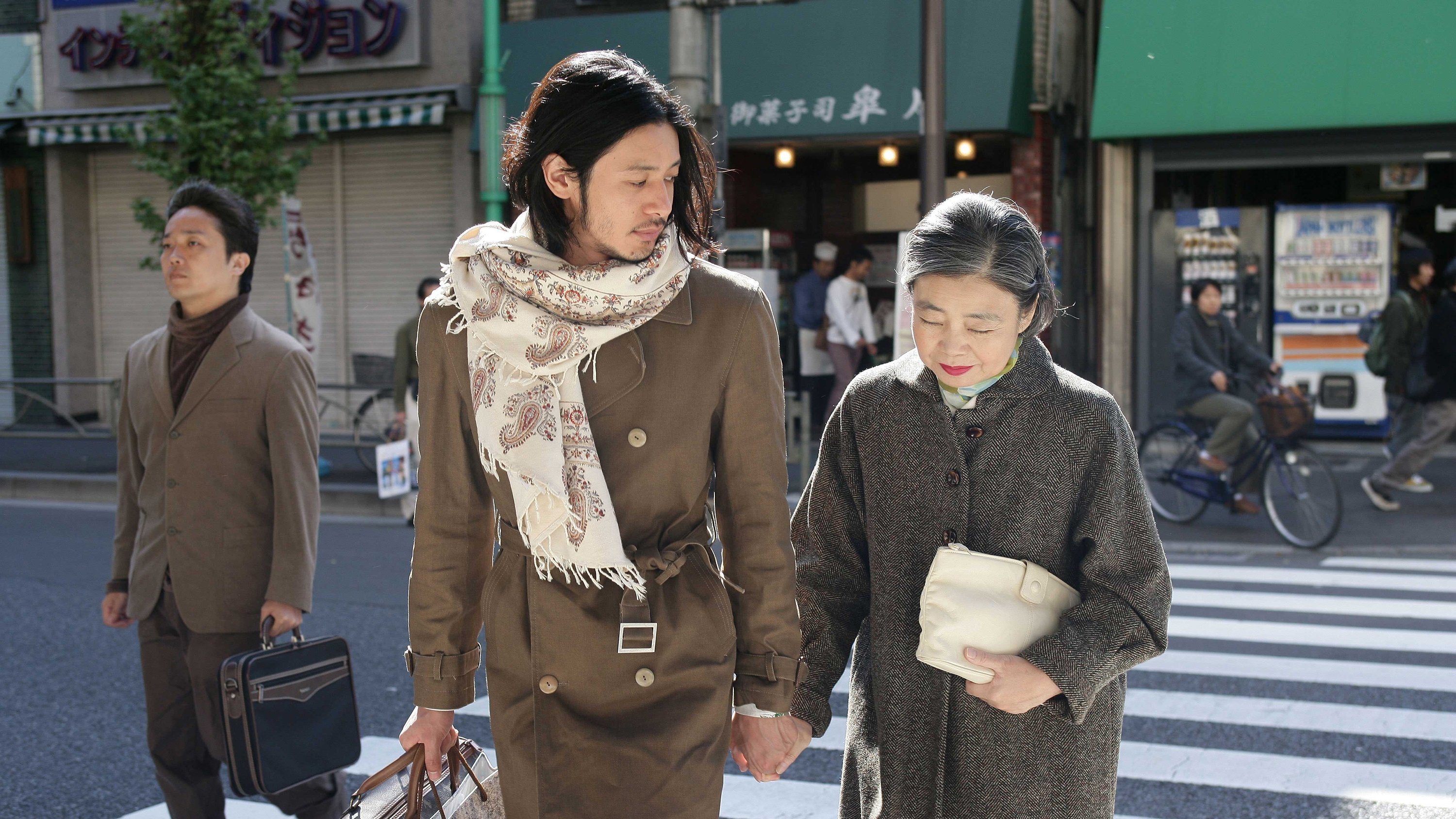 Tokyo Towers: Mom and Me, and Sometimes Dad Background