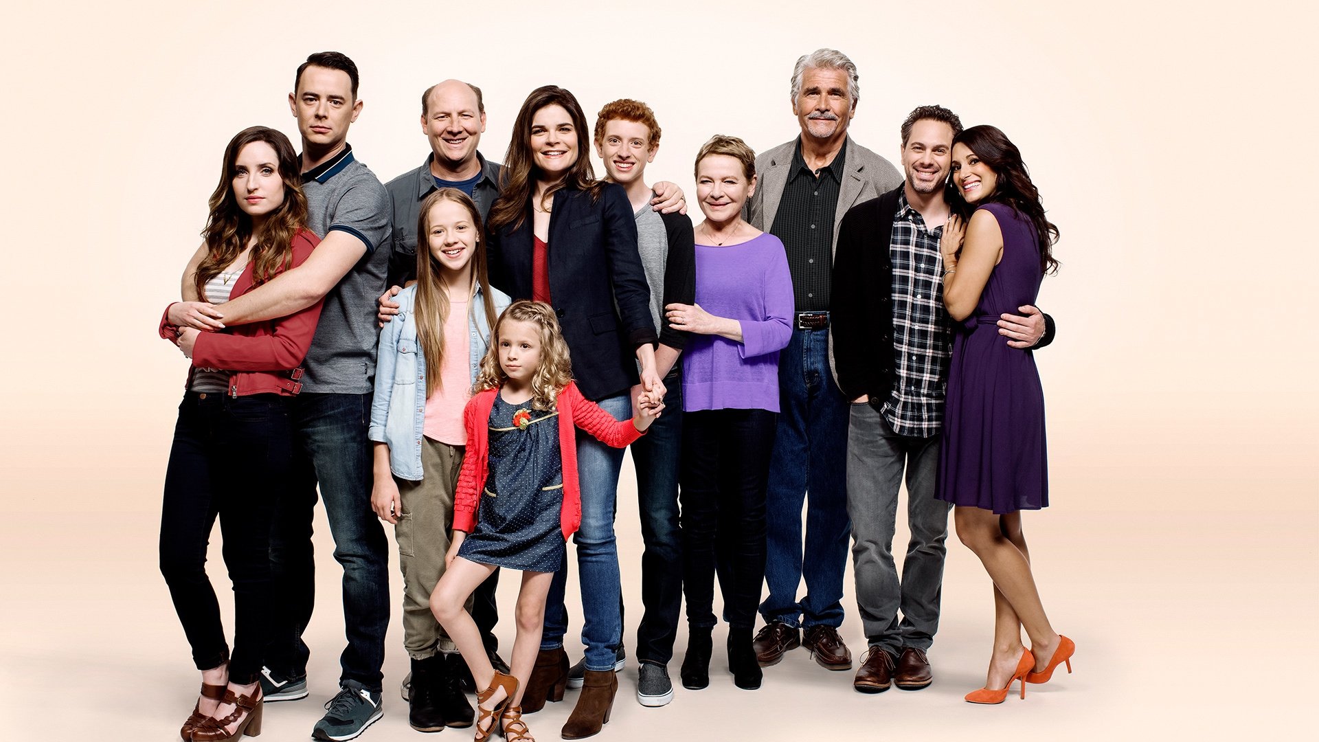 Life in Pieces Background