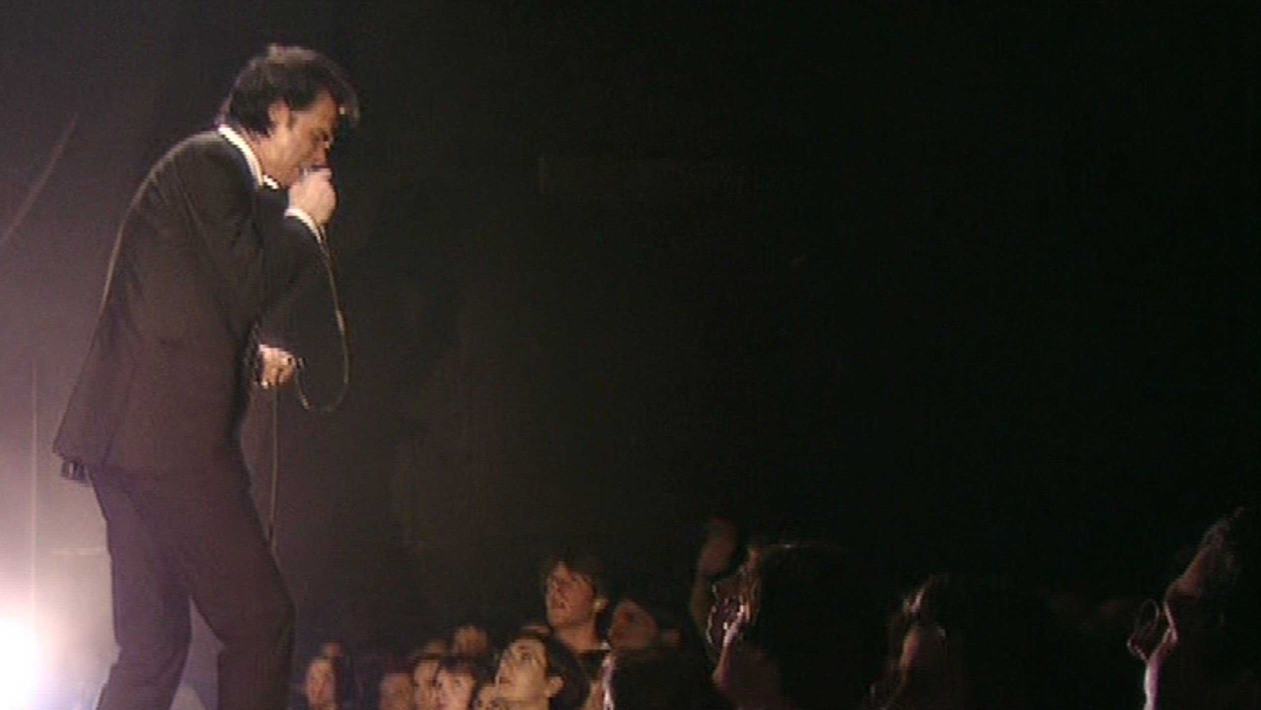 Nick Cave and the Bad Seeds: God Is in the House Background