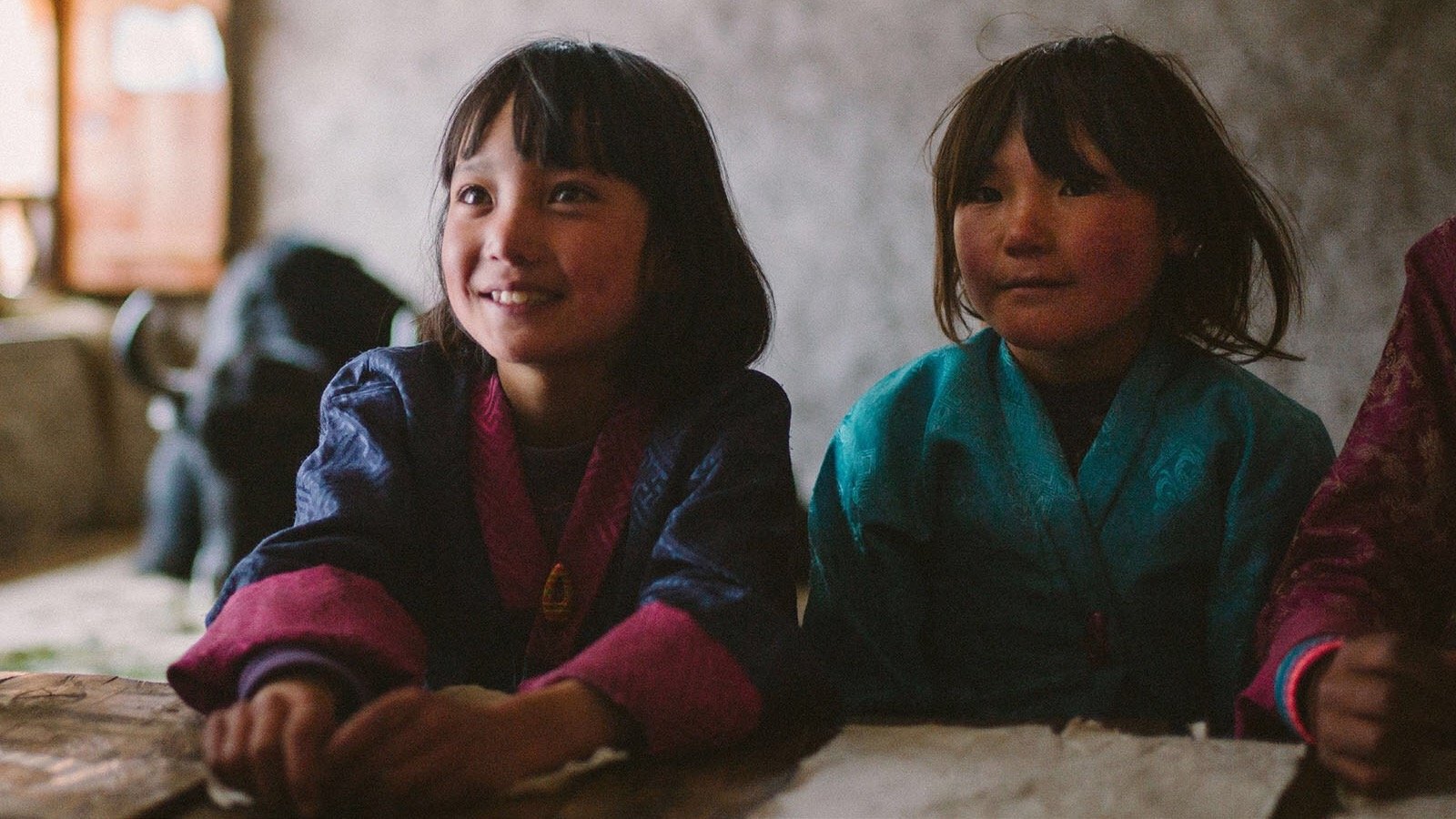 Lunana: A Yak in the Classroom Background