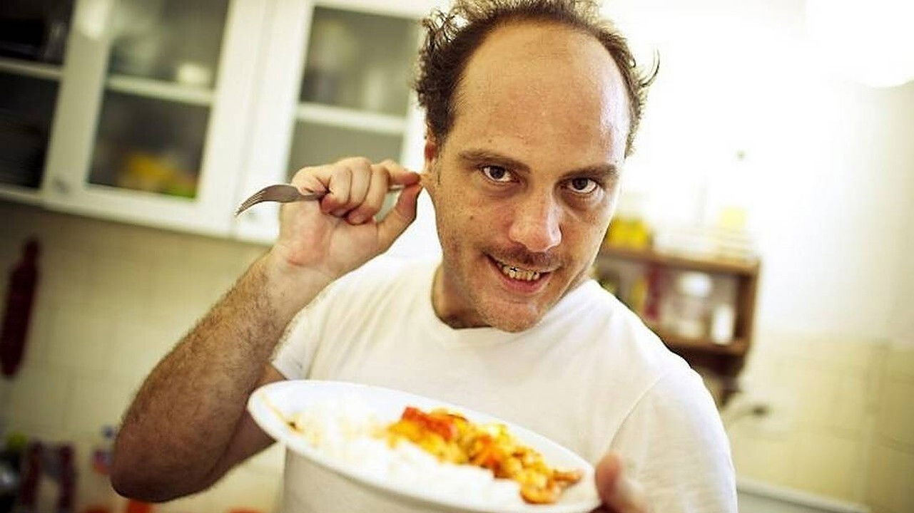 Larica Total Background