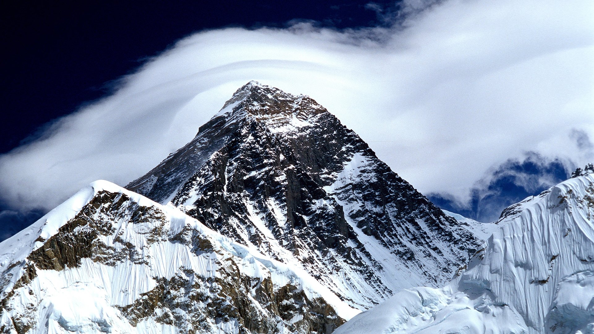 World's Greatest Mountains Background