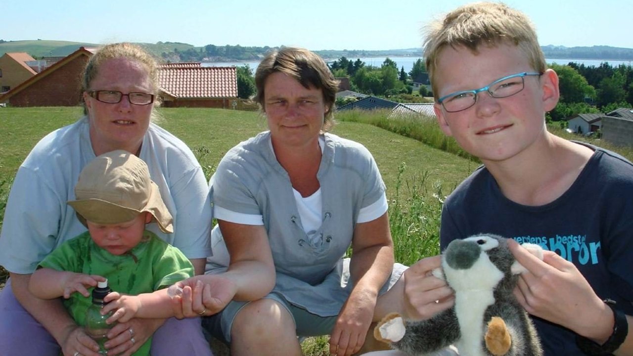 Er Du Mors Lille Dreng: 10 år Senere Background