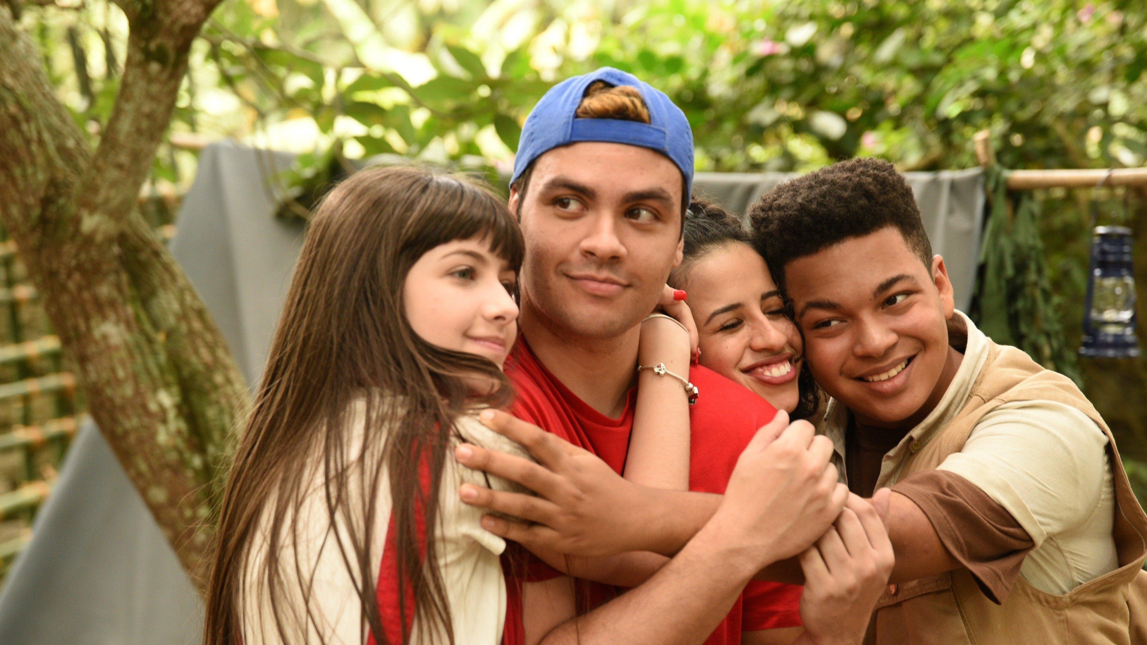 Luccas Neto em: O Mapa do Tesouro 2 Background