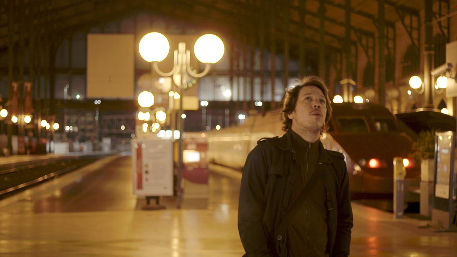 Gare du Nord Background