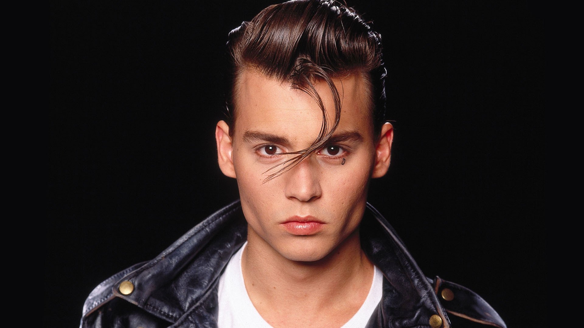 Johnny Depp: The Love of the Bizarre Background