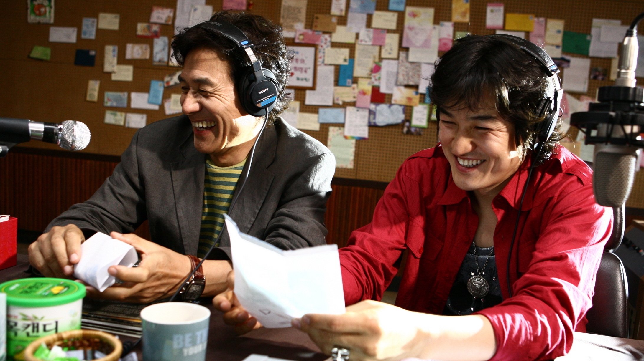 Radio Star Background