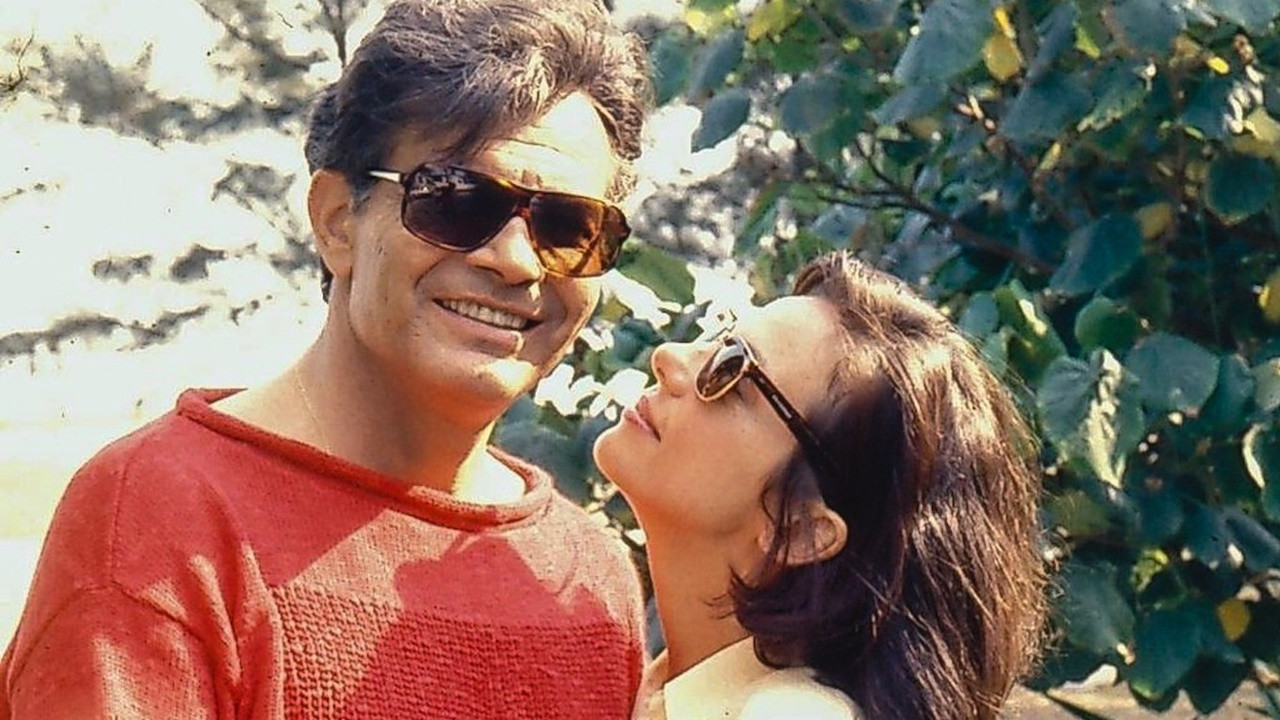 Roda de Fogo Background