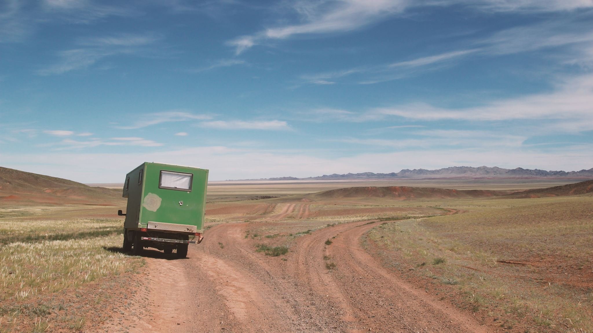 In 927km Right: Part 1 — On the Other Side of the TV Background