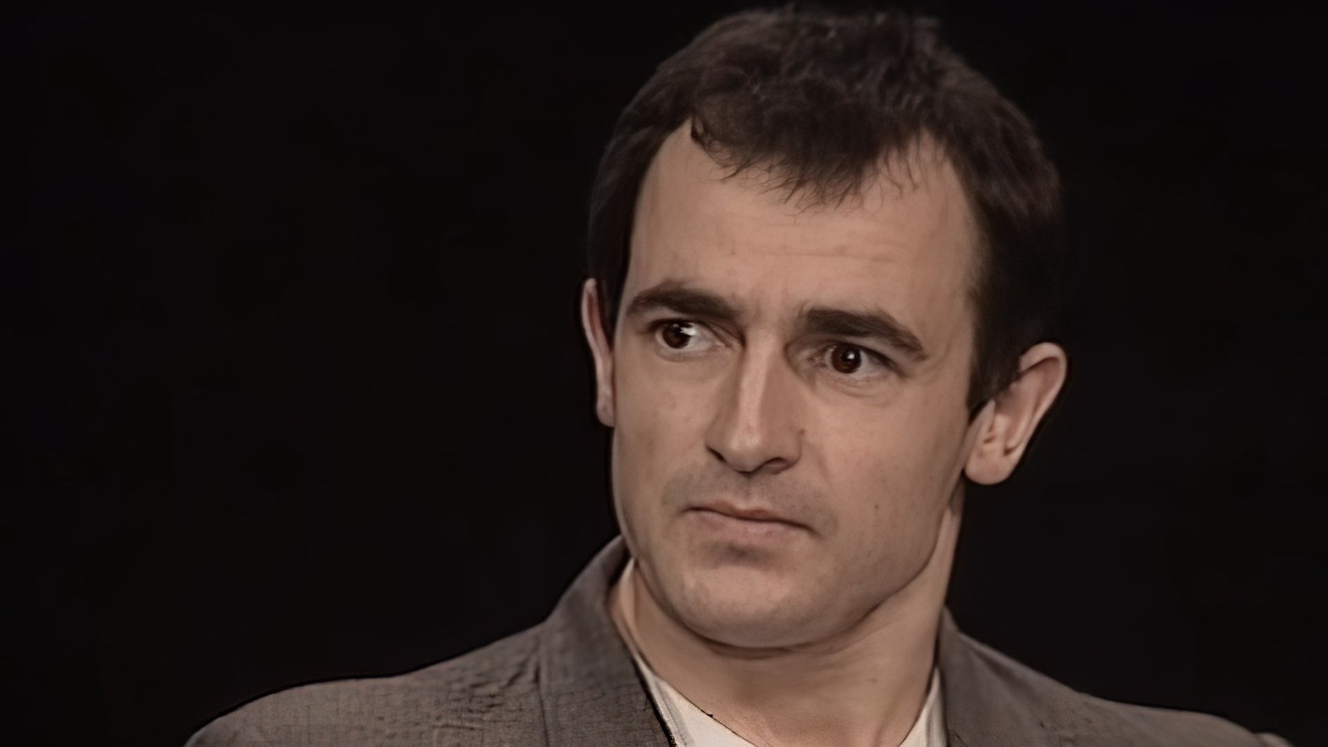 Albert Dupontel - Le sale DVD Background