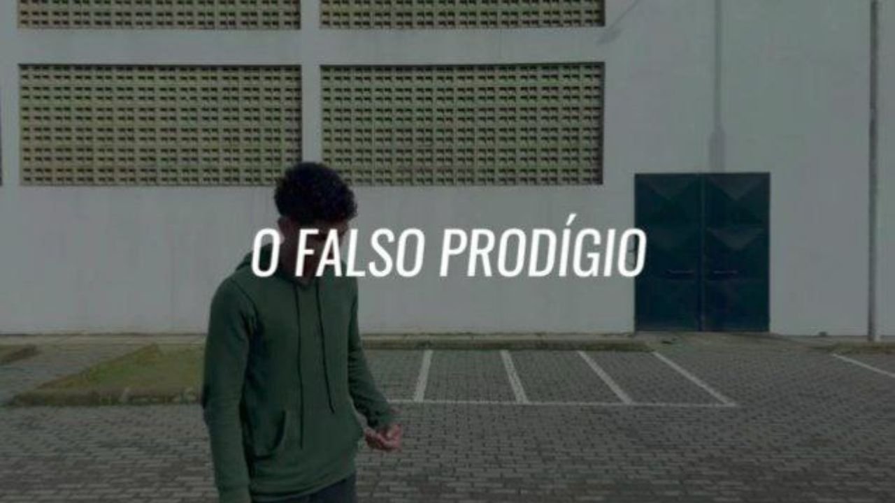 Curta O Falso Prodígio Background