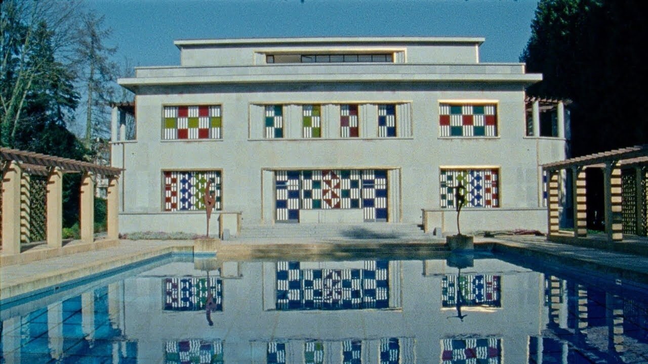 Villa Empain Background