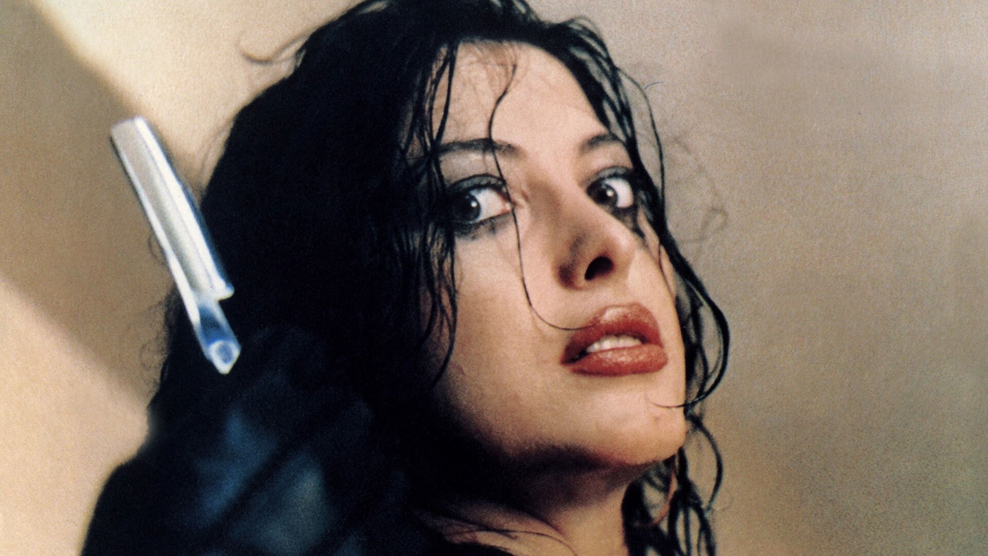 Tenebre Background