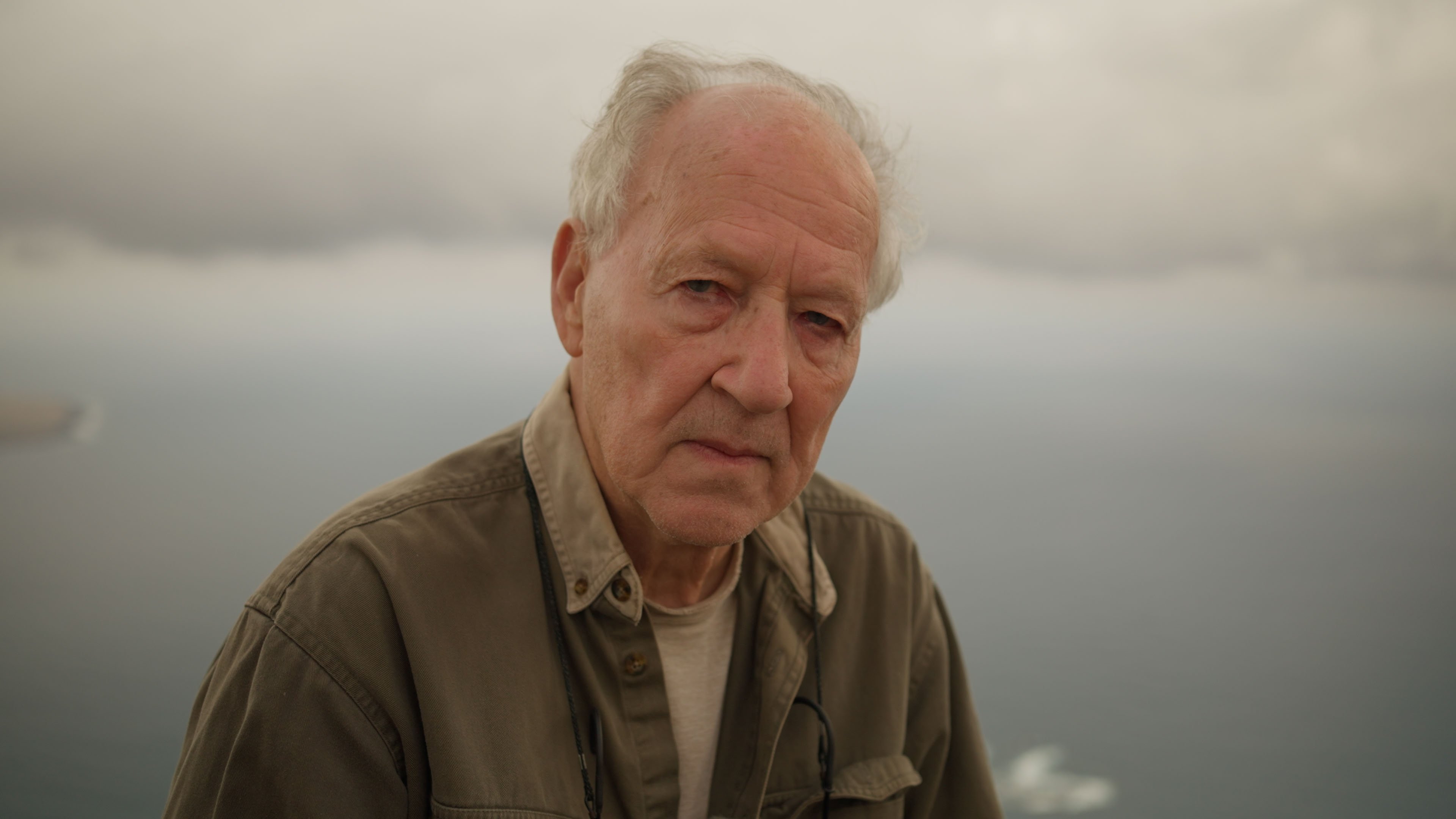 Werner Herzog - Radikaler Träumer Background