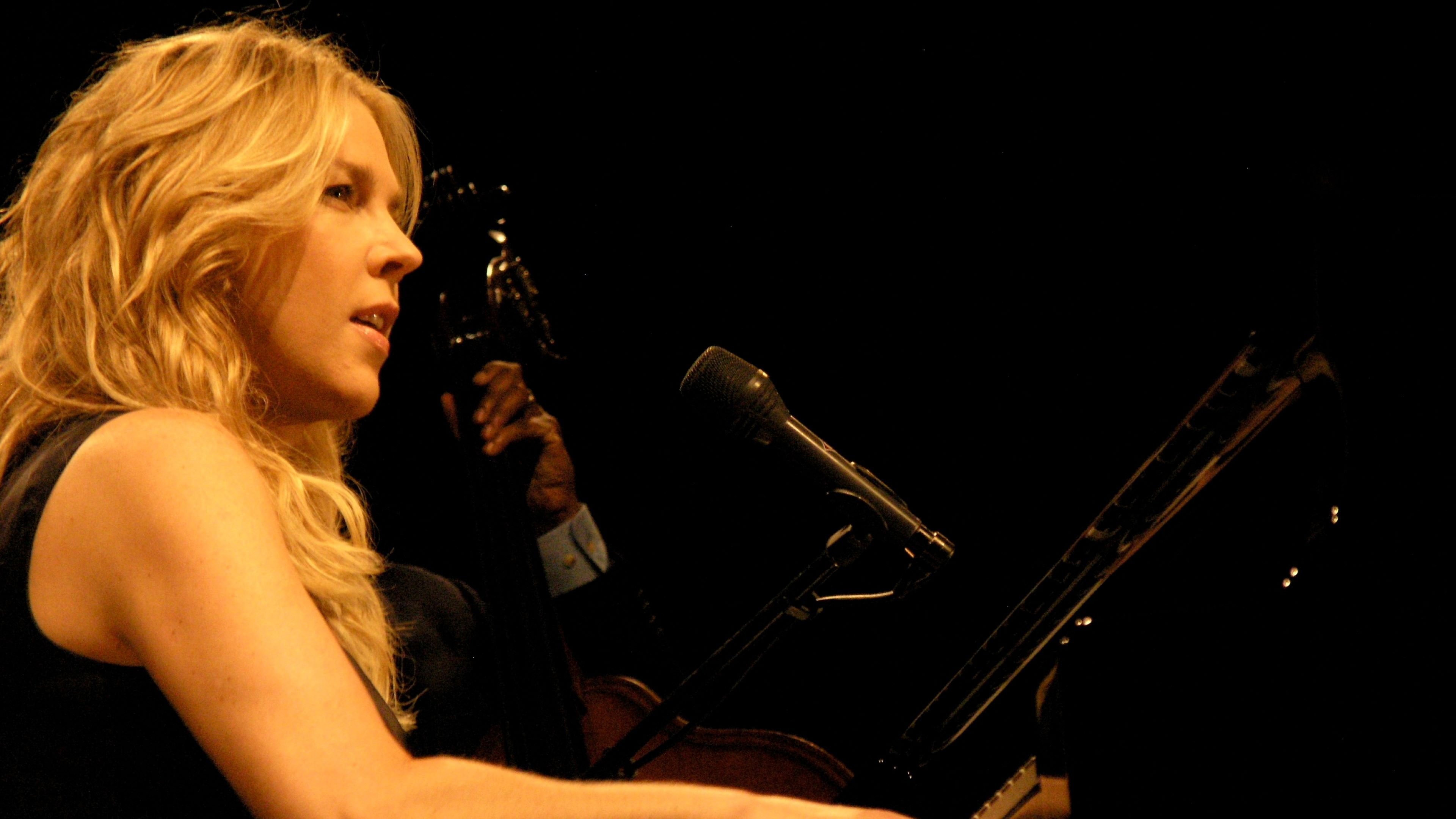 Diana Krall - Live in Rio Background