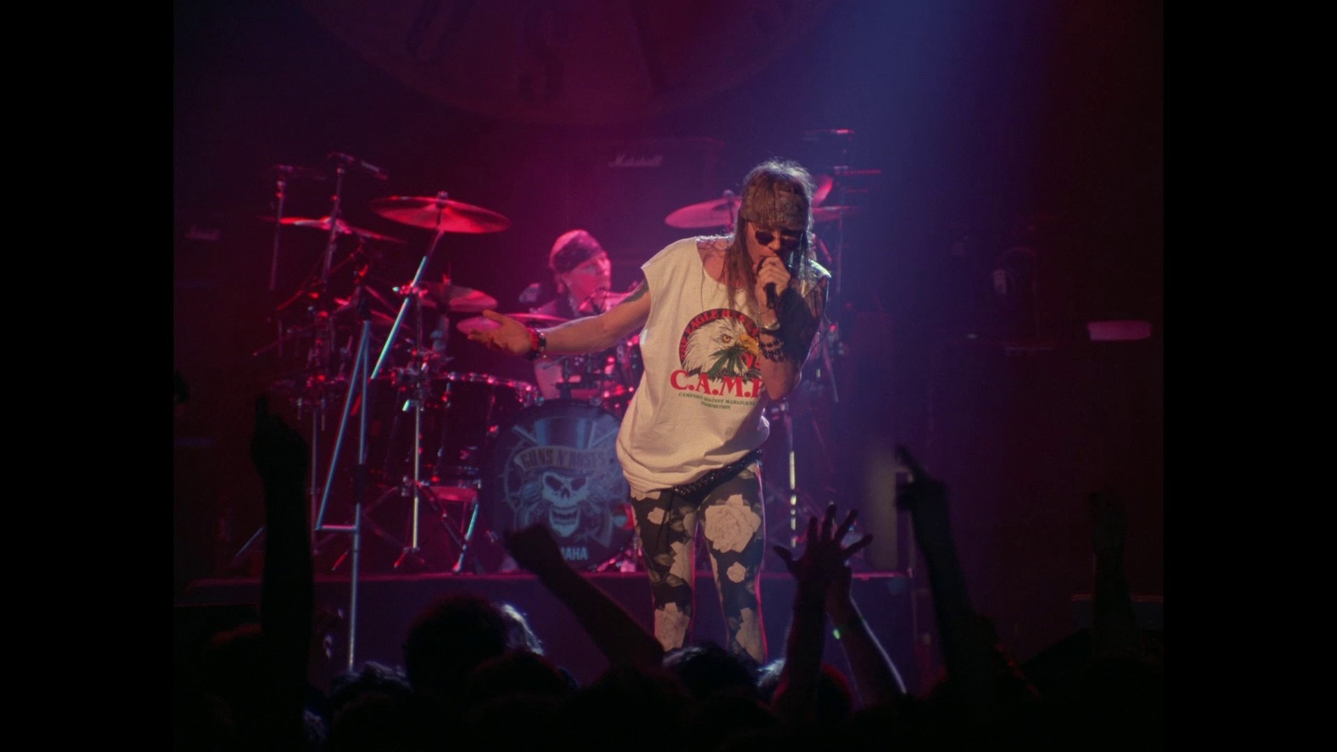 Guns N’ Roses: Live In New York 1991 Background