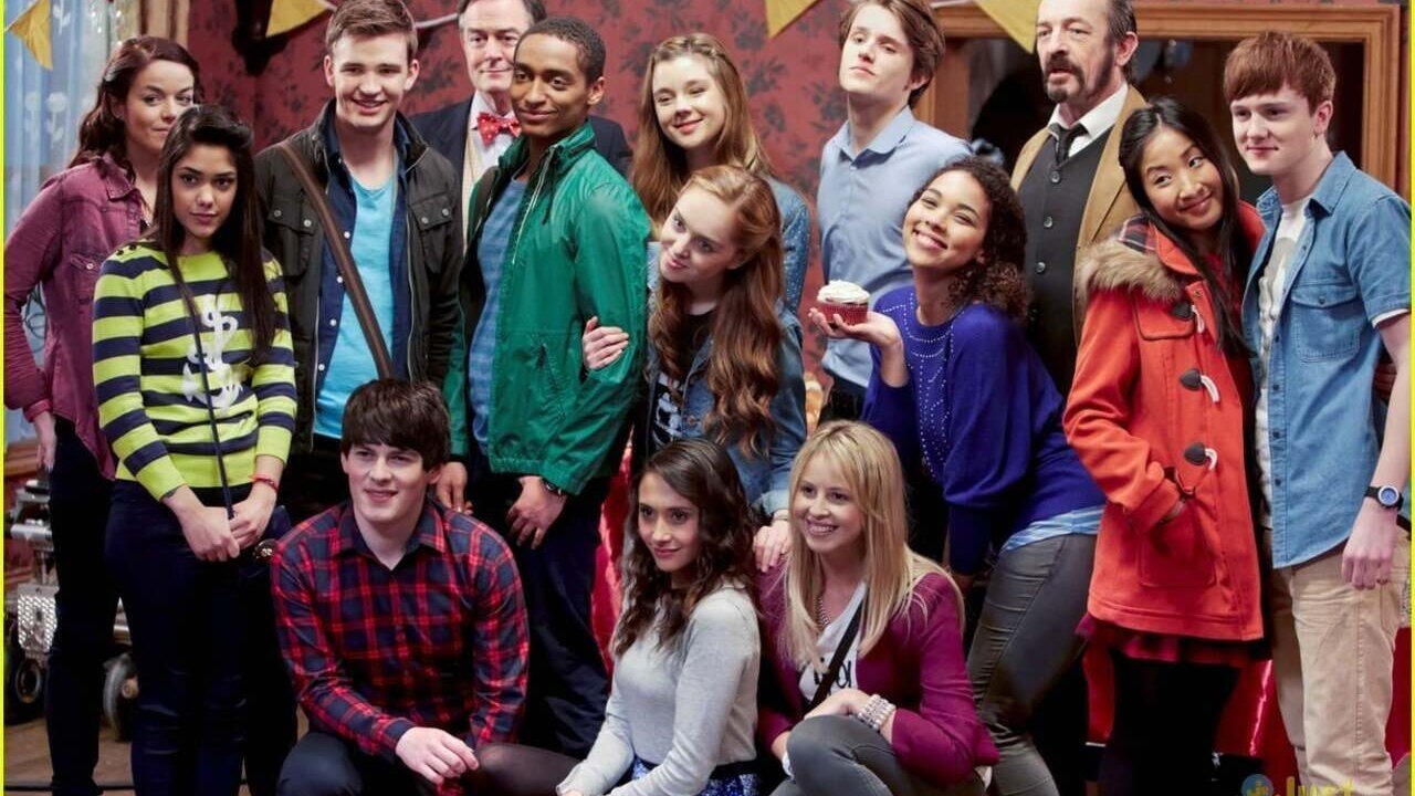 House of Anubis: The Touchstone of Ra Background