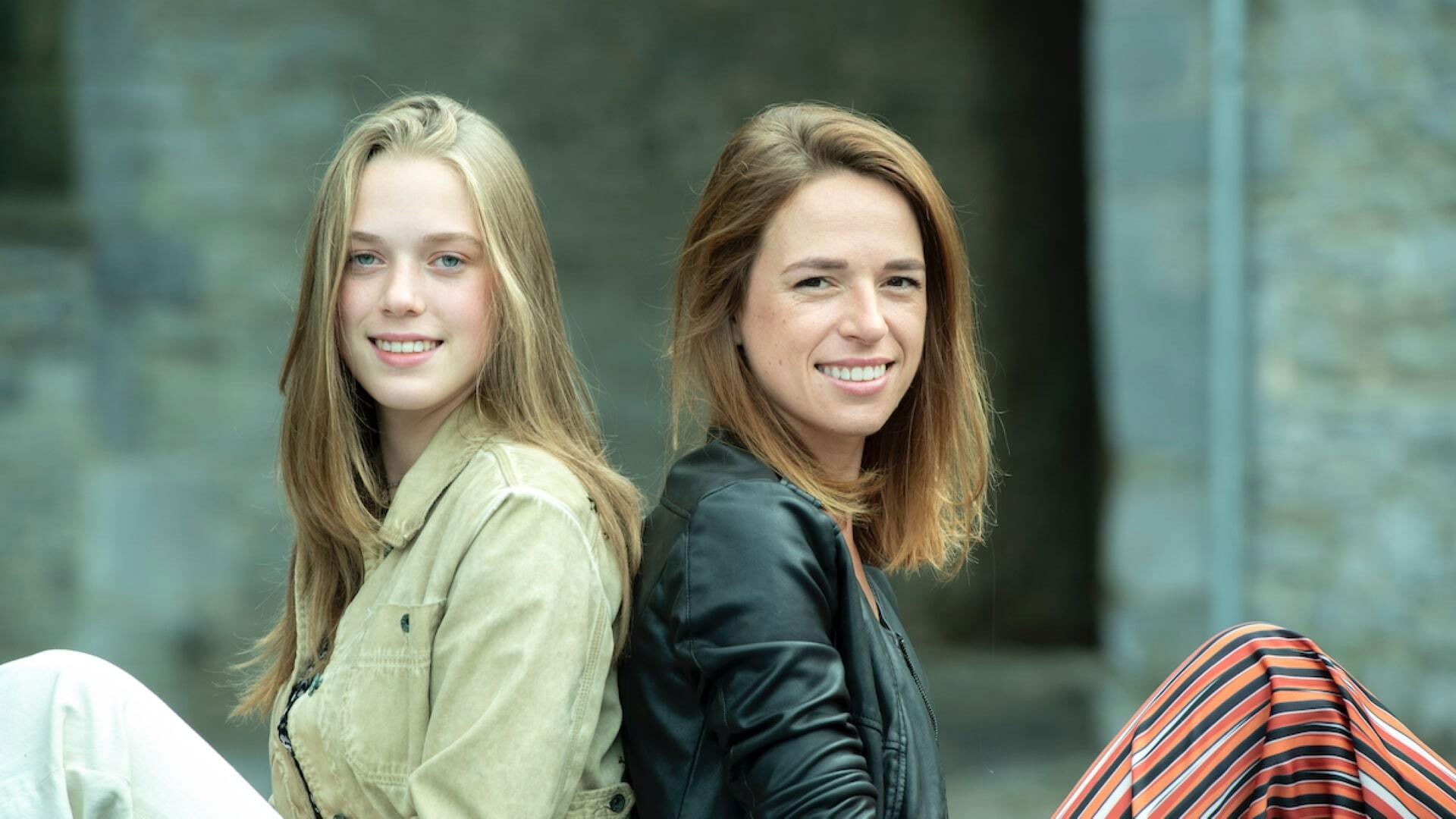 Onverwacht Background