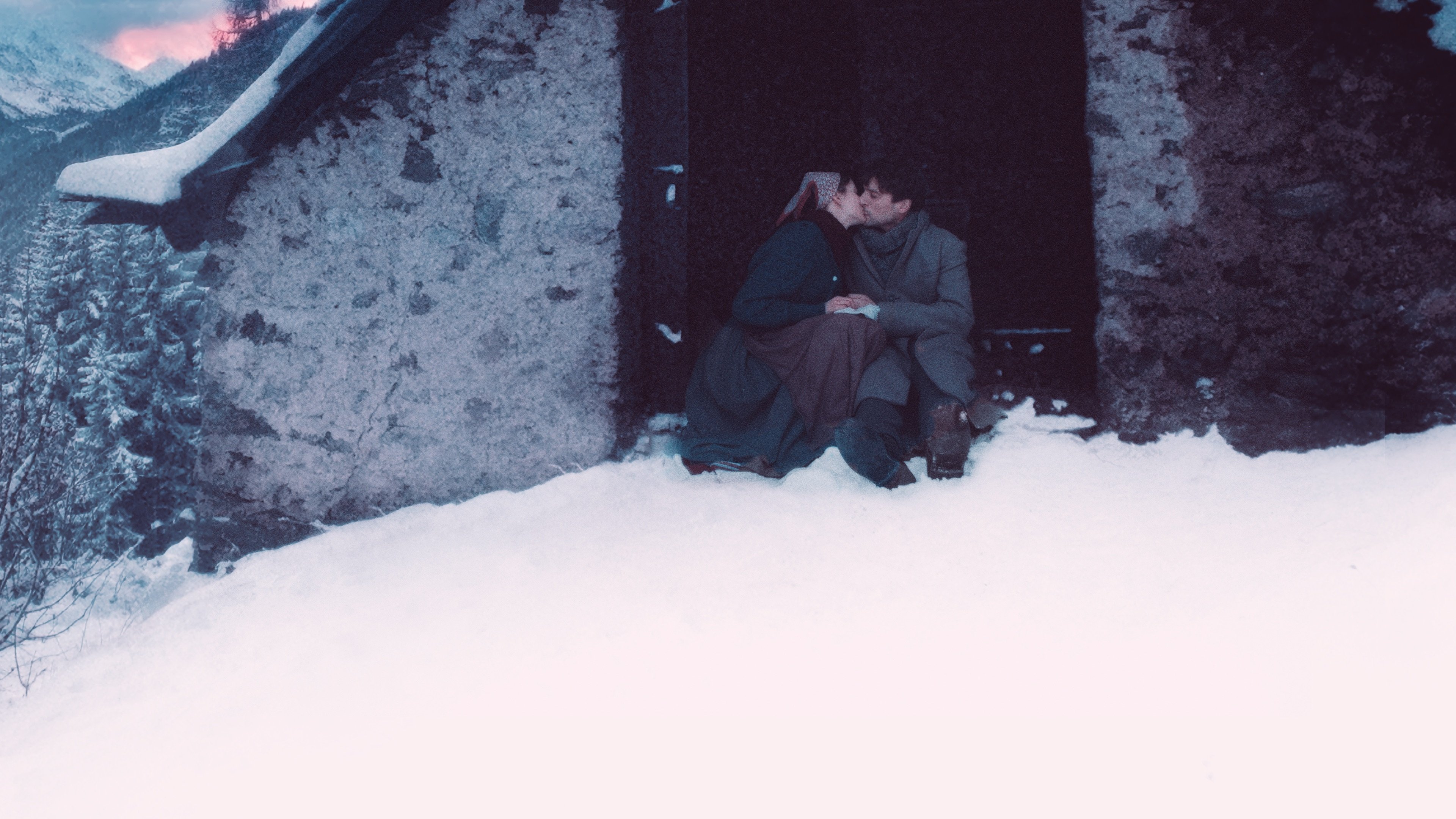 Vermiglio Background