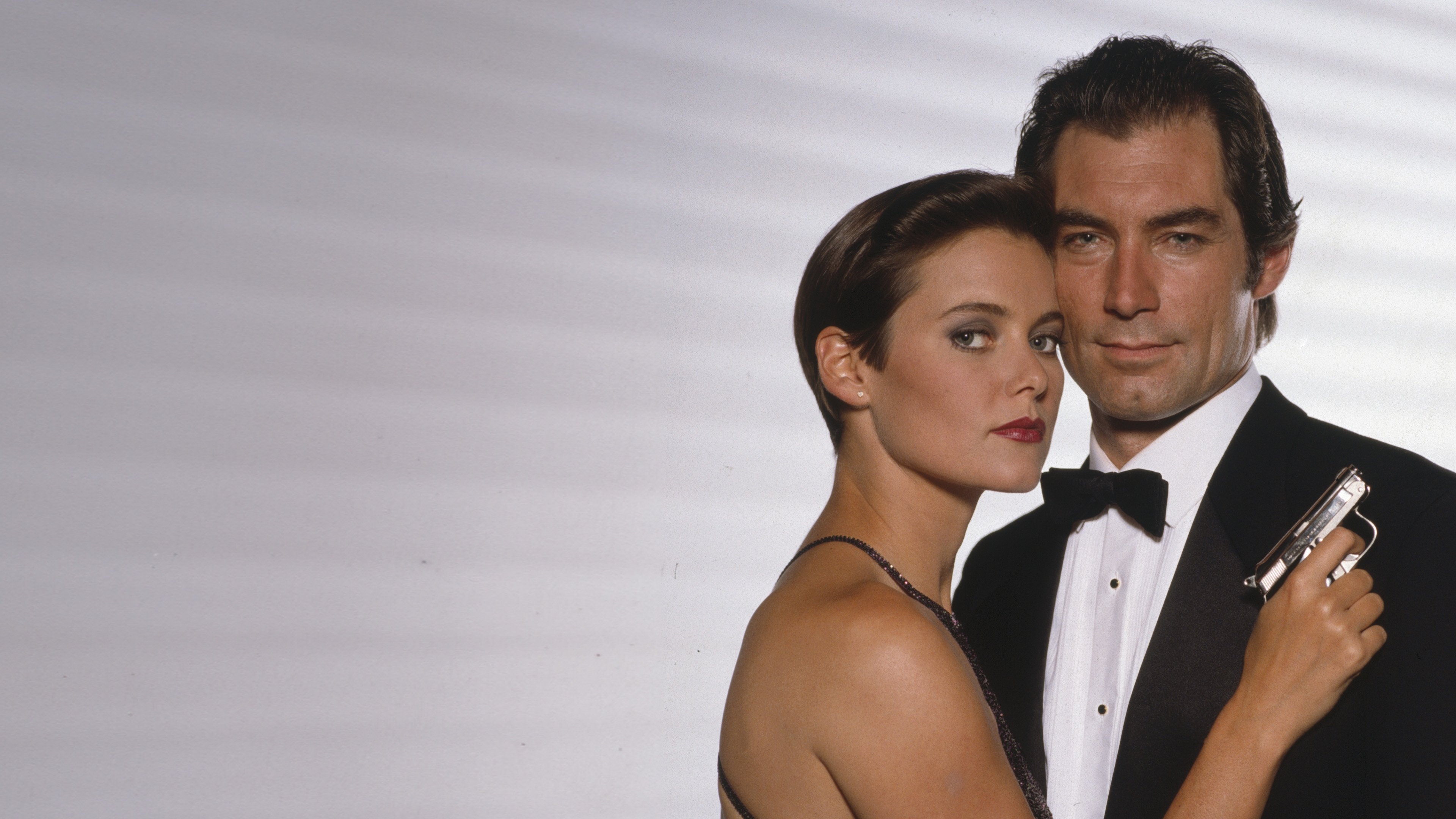Licence to Kill Background