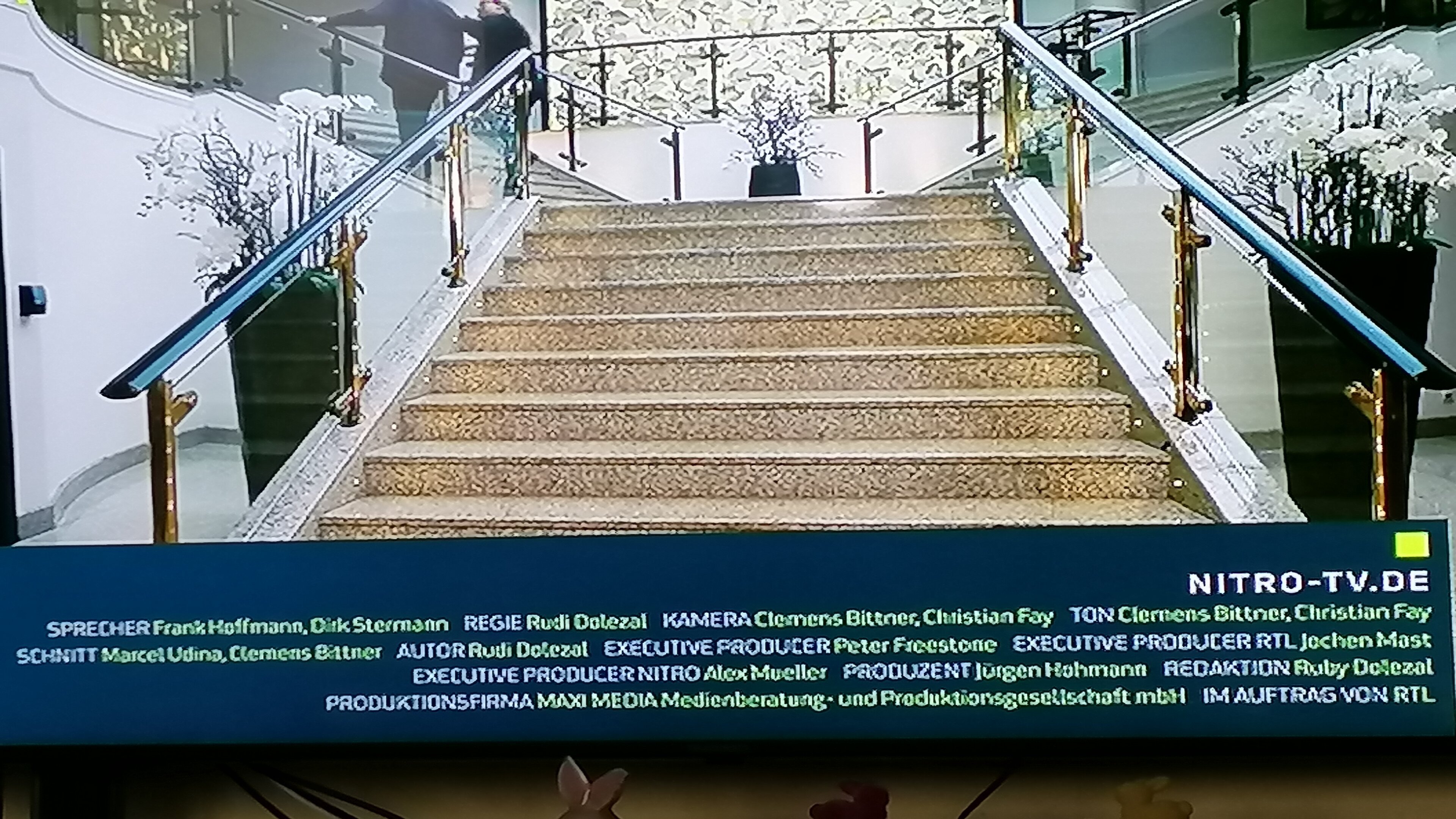 Der Echte Freddie Mercury - Die Münchner Jahre Background