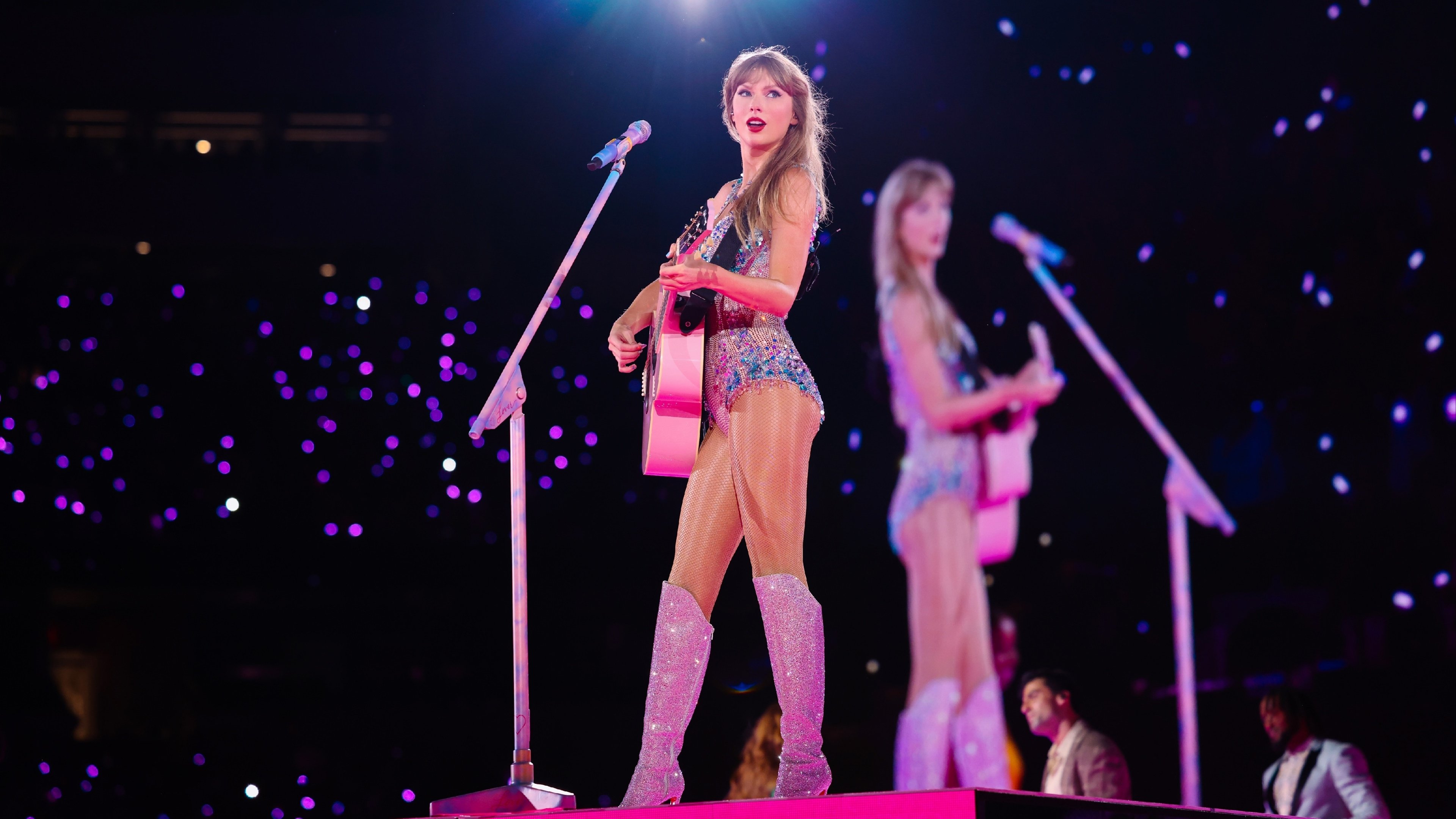 TAYLOR SWIFT | THE ERAS TOUR Background