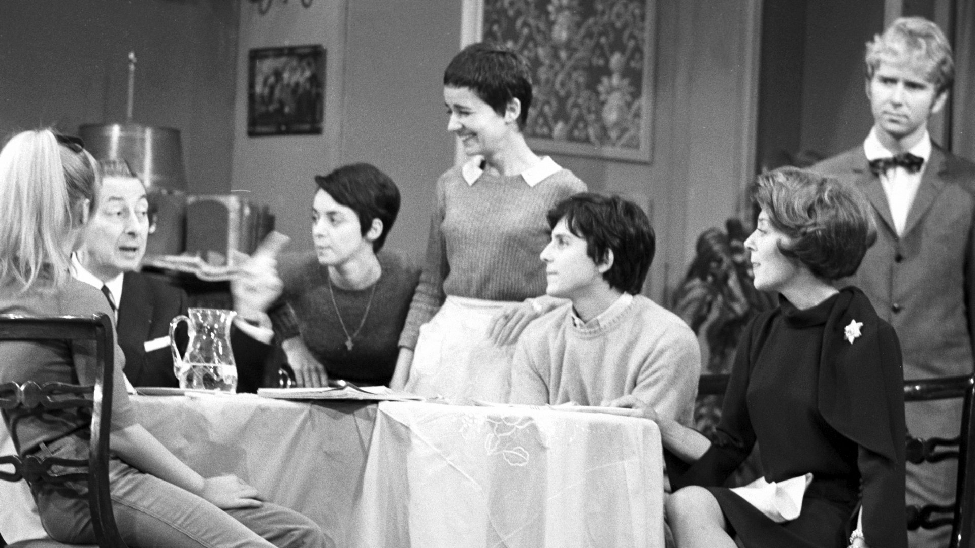 Les portes claquent Background