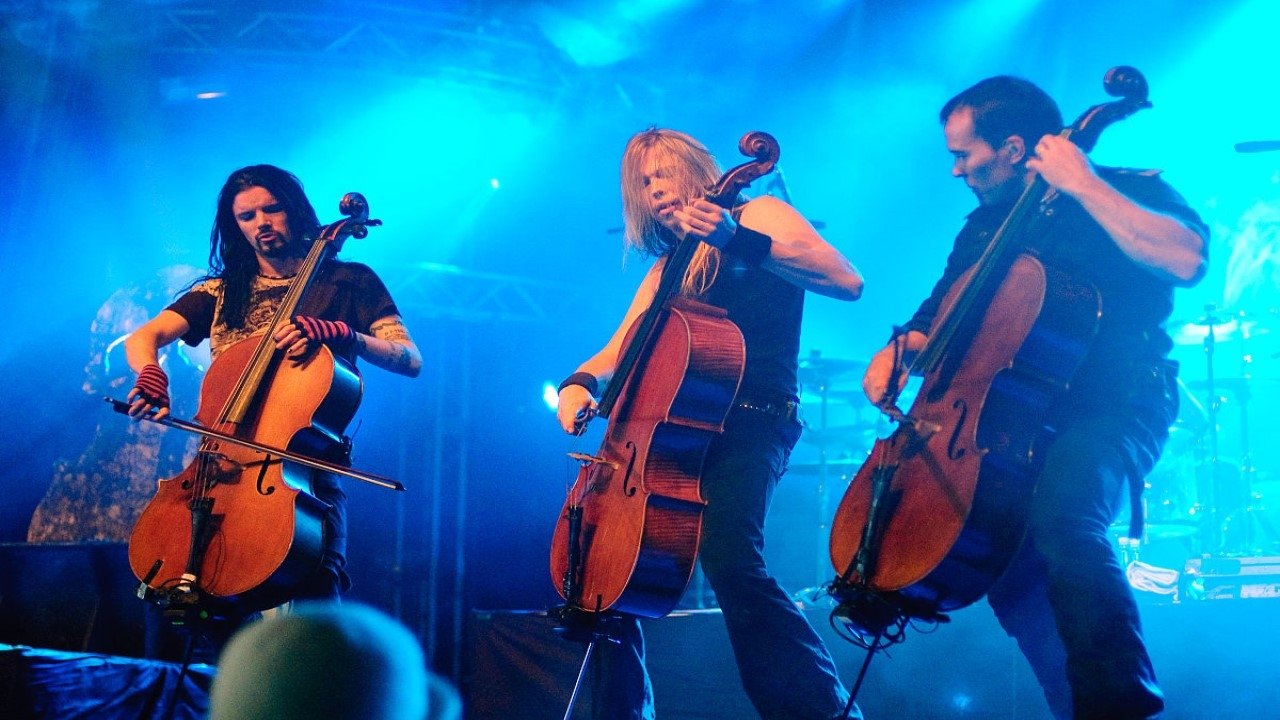 Apocalyptica au Hellfest Background