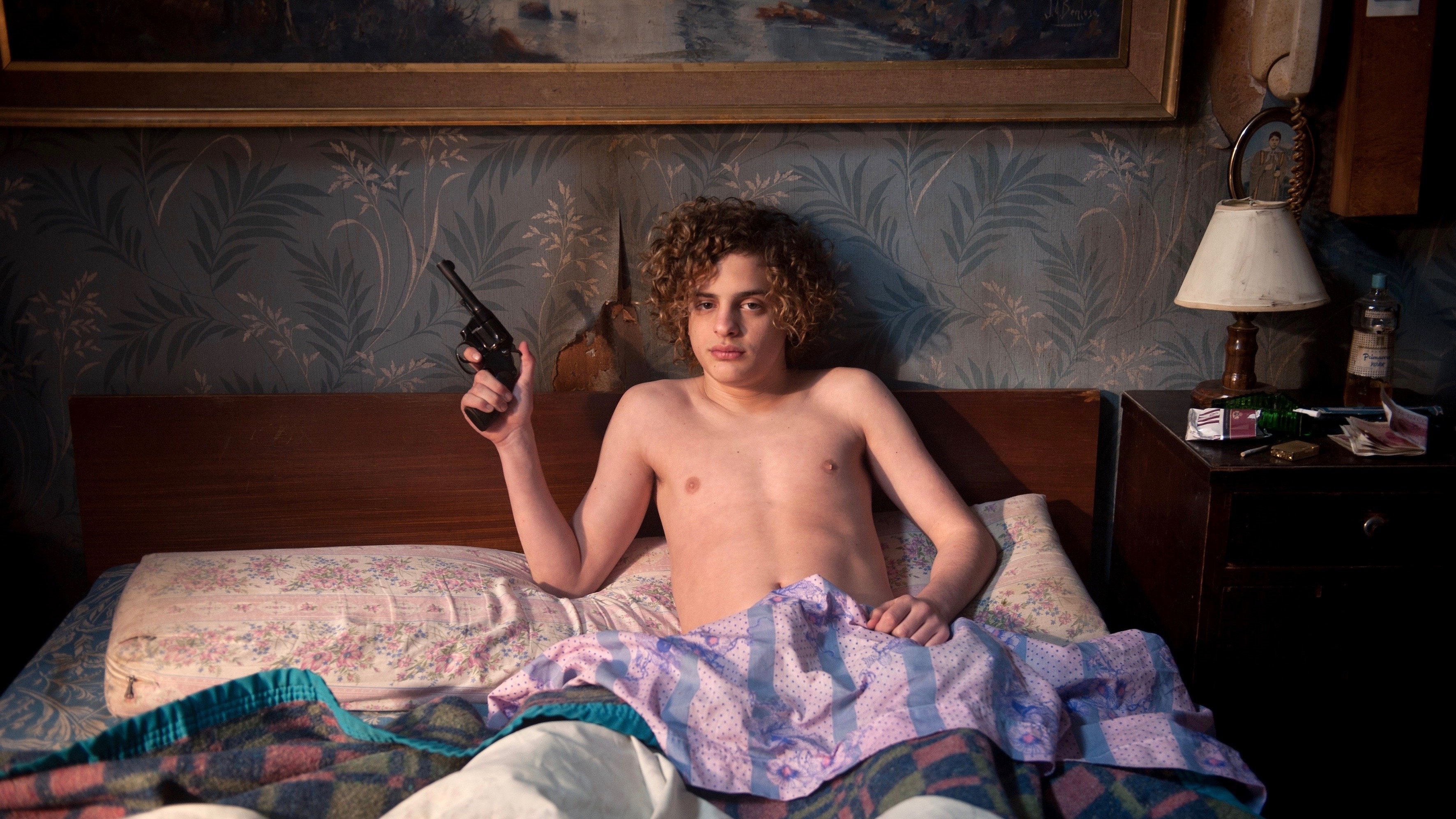 El Ángel Background