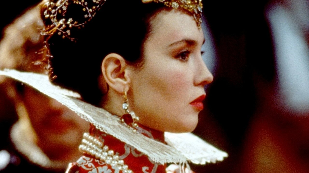 Queen Margot Background