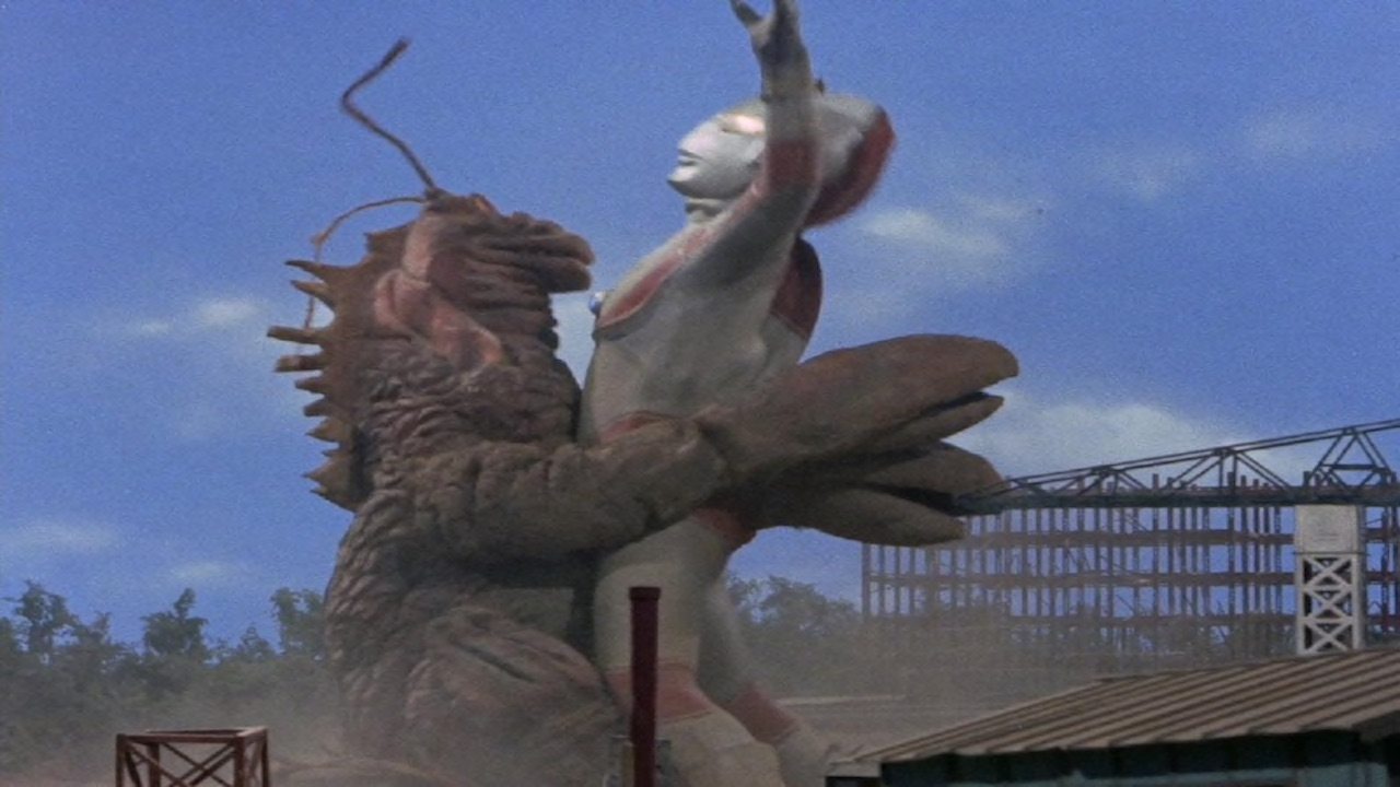 Return of Ultraman: Jiro Rides a Monster Background