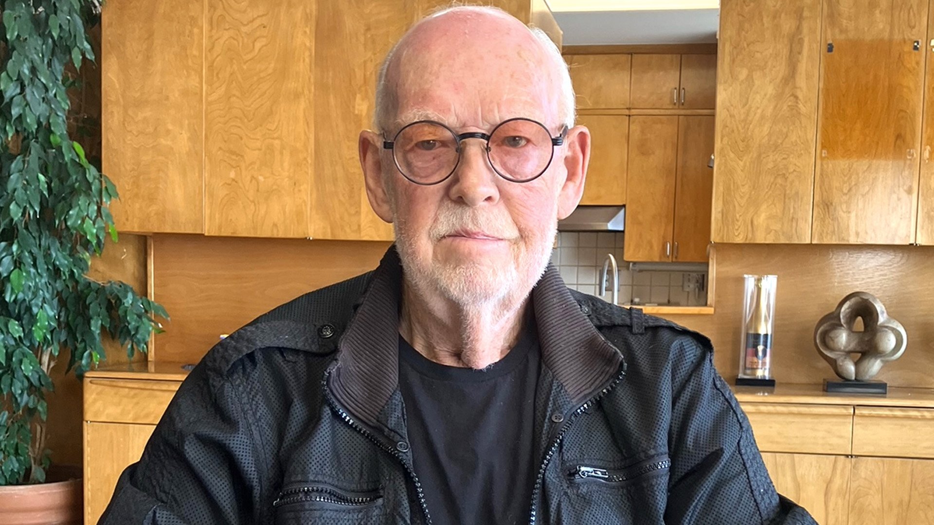 Mick Jackson Remembers... Threads Background