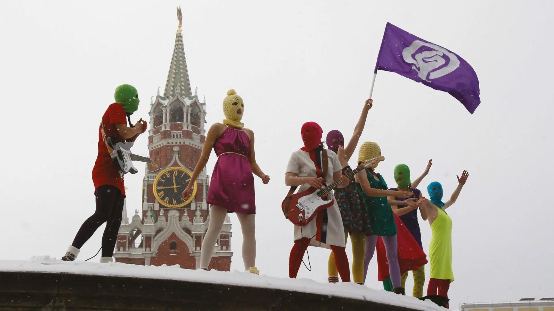 Pussy Riot: Rage Against Putin Background