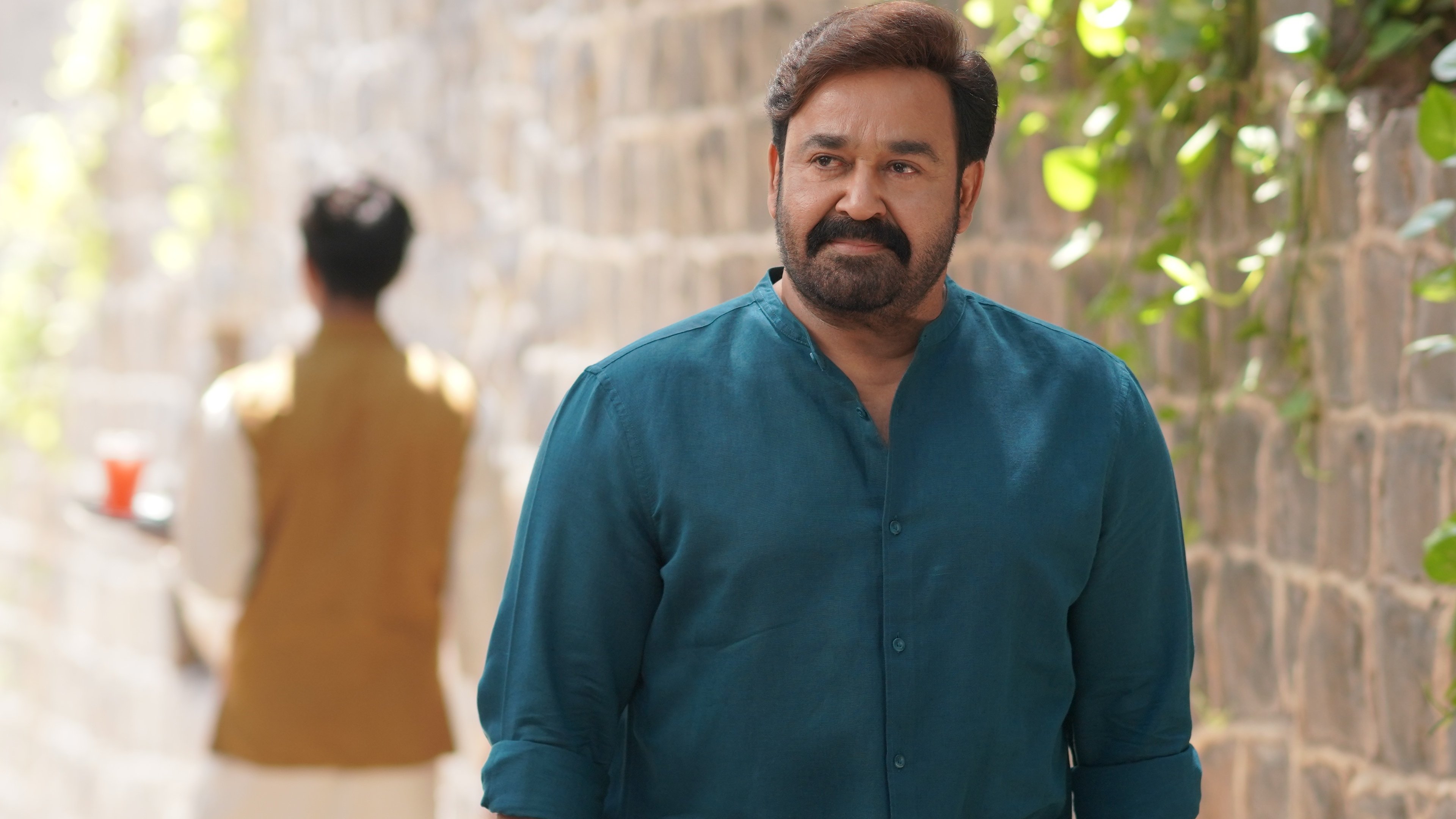 Hridayapoorvam Background