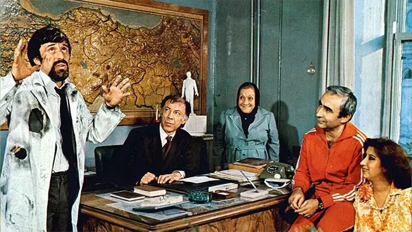 The Chaos Class Is Fretting Over Background
