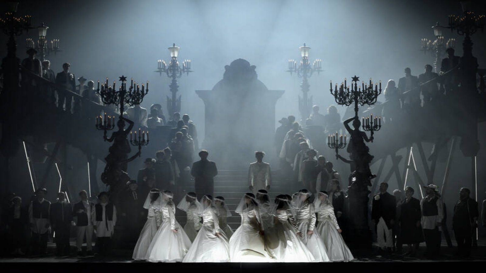Roméo et Juliette (Opéra Bastille) Background