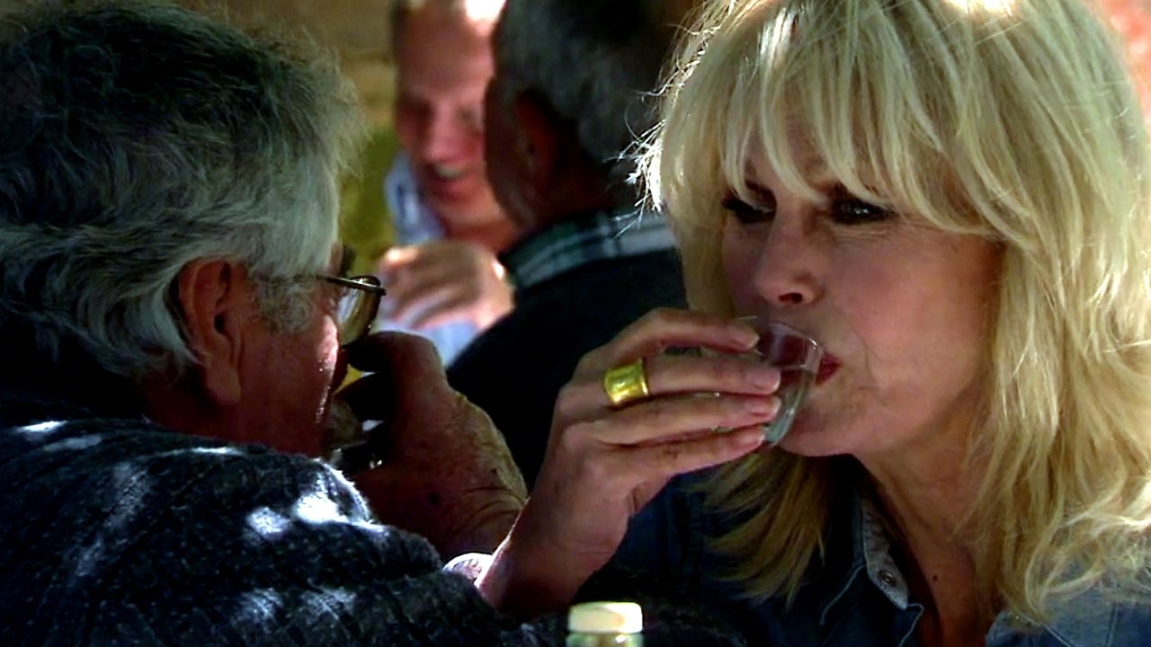 Joanna Lumley's Postcards From My Travels Background