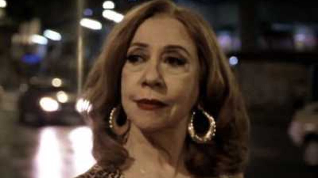 The Lady from Estacio Background