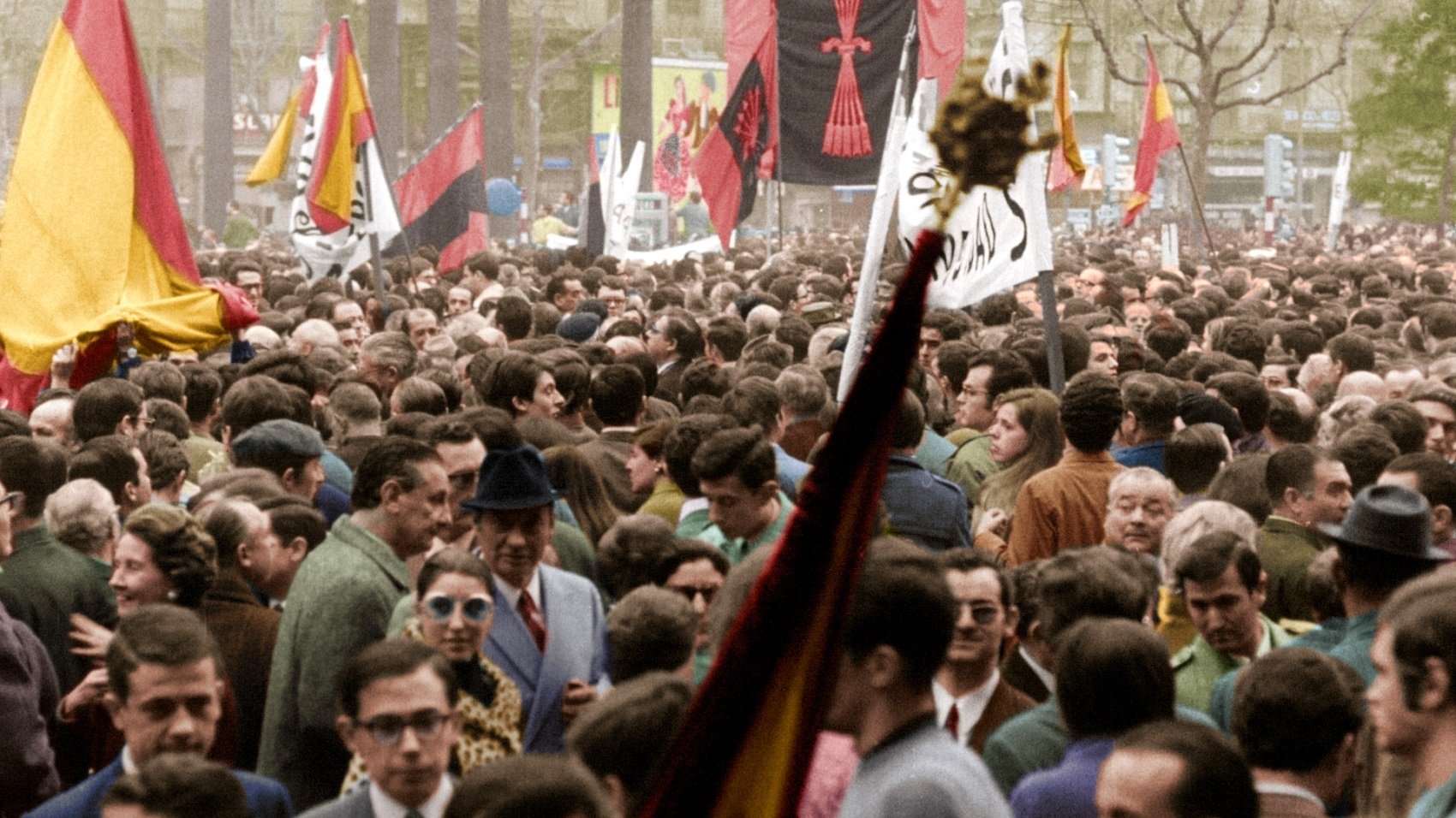 El franquismo en color: la mirada de los historiadores Background