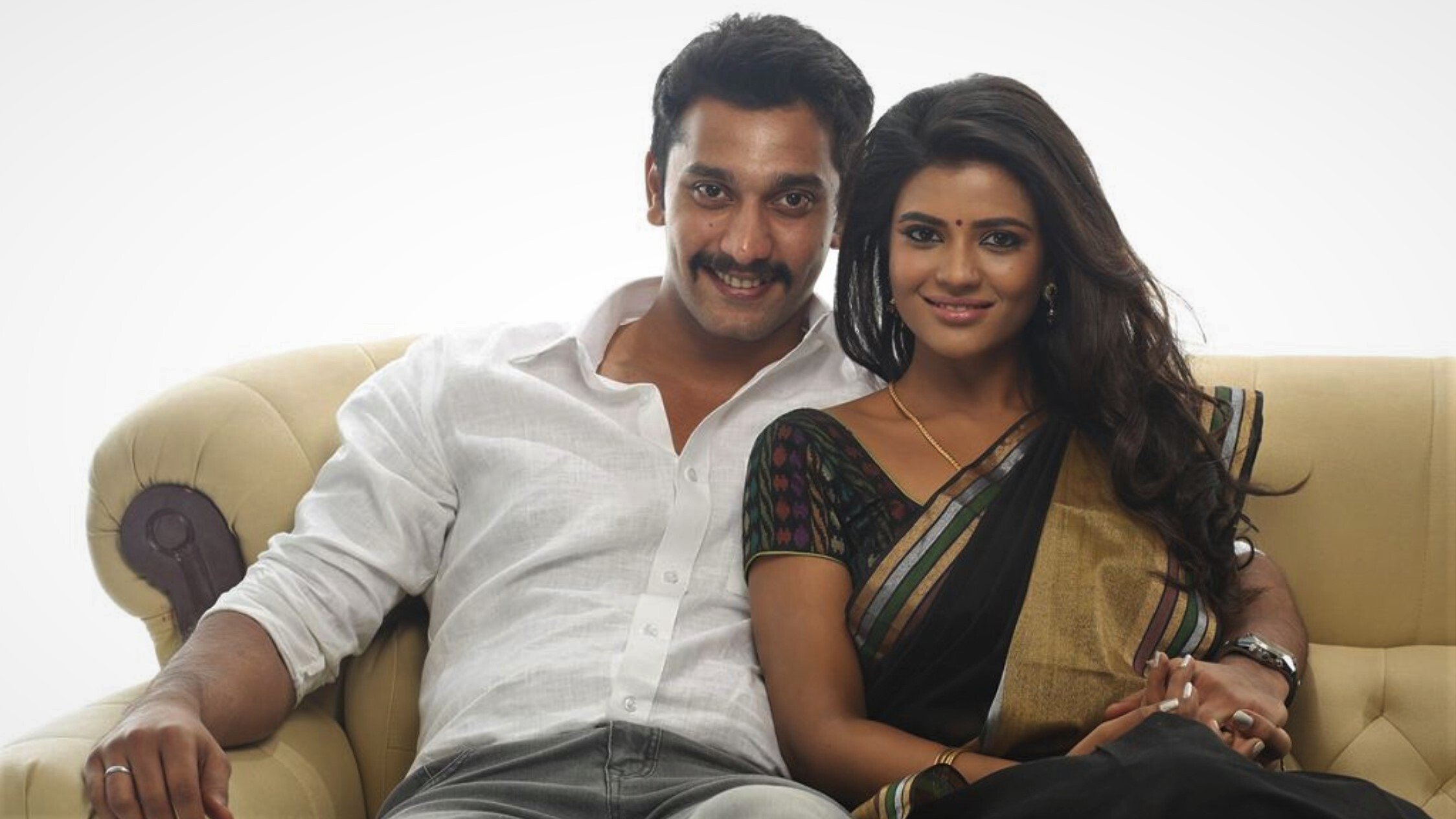 Aarathu Sinam Background
