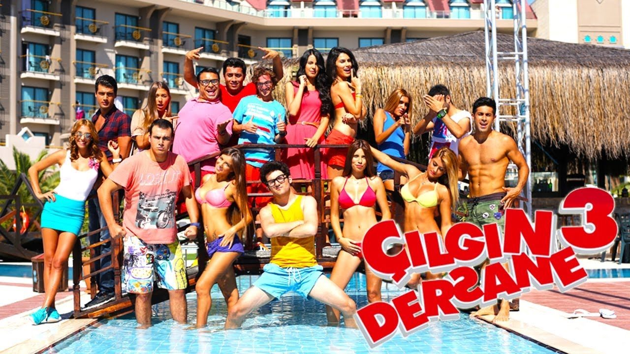 Çılgın Dersane 3 Background