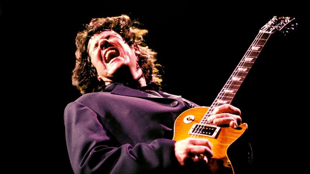 Gary Moore - The Definitive Montreux Collection Background