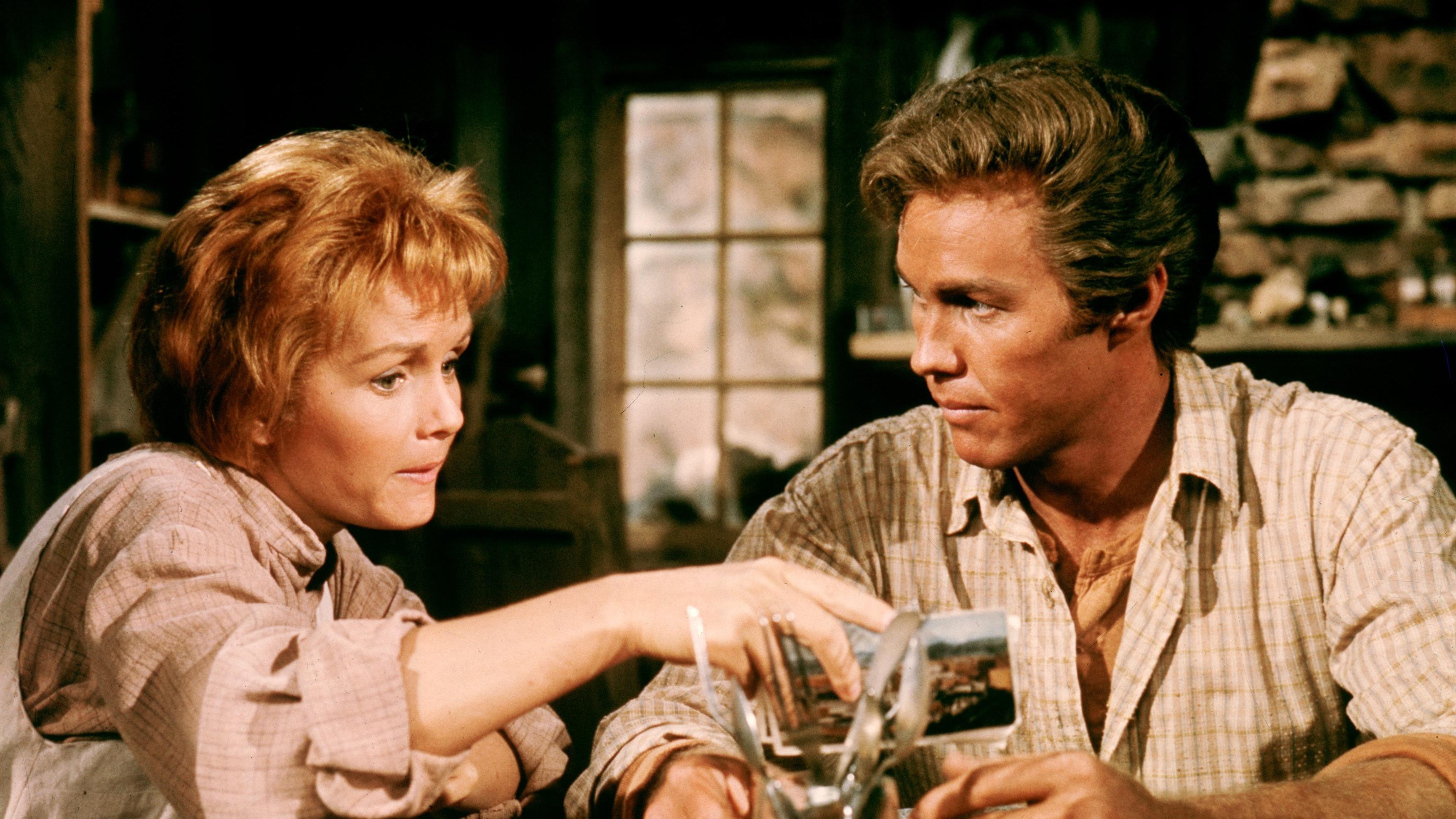 The Unsinkable Molly Brown Background