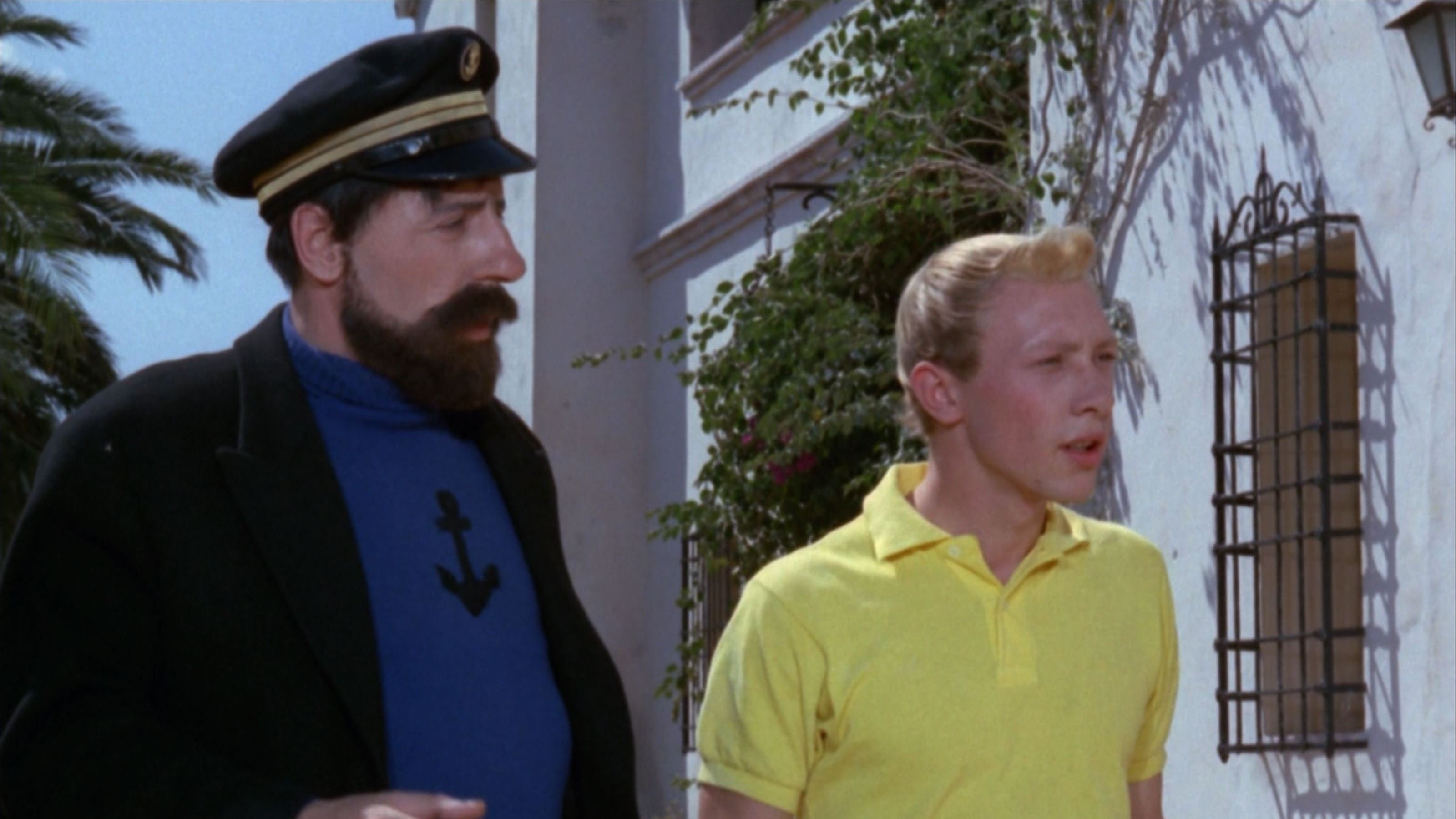 Tintin and the Blue Oranges Background